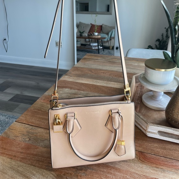 LIMITED EDITION: Michael Kors Collection Purse 
CASEY SM SATCHEL - Picture 5 of 11